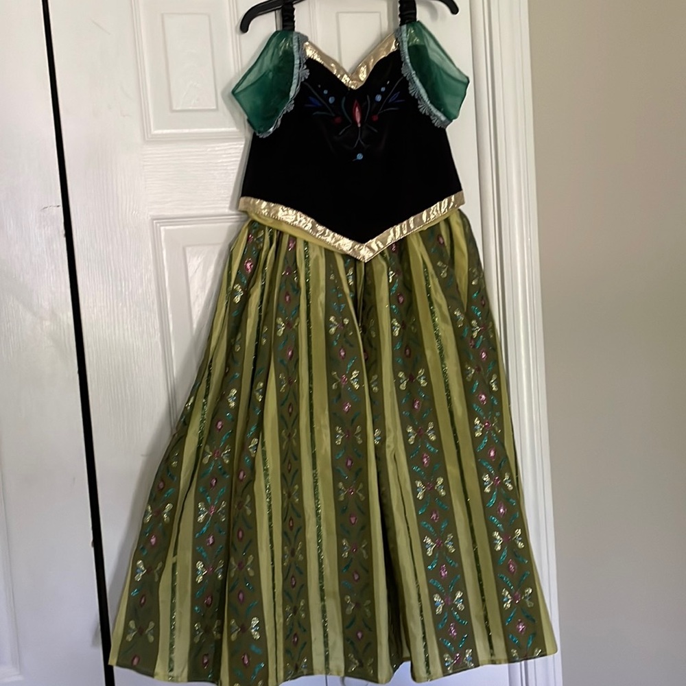 Anna custom size 10/12 girls